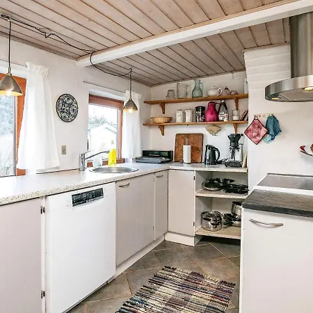 Two-bedroom Holiday In Thyholm 3 펜션 *
