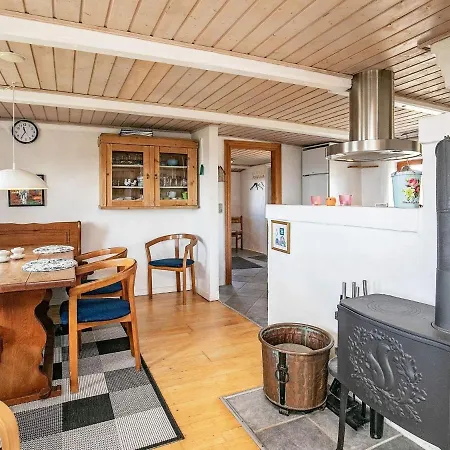 Two-bedroom Holiday In Thyholm 3 펜션 *